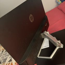 HP Desktop M01-F1214 And HP Monitor 