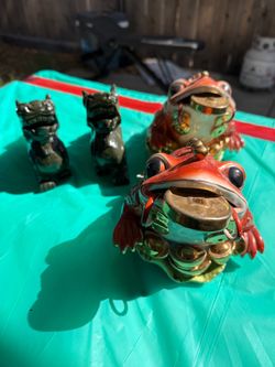 Good luck small statue