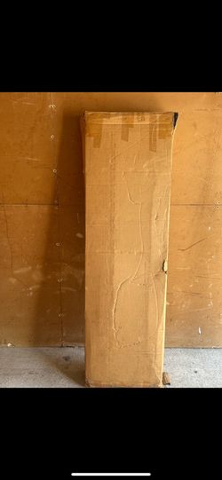 NEW Louisville 6FT Fiberglass Ladder 375 lb Type IAA – In Box