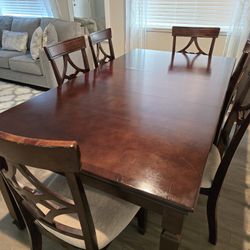 Dining Room Table And 6 Chairs