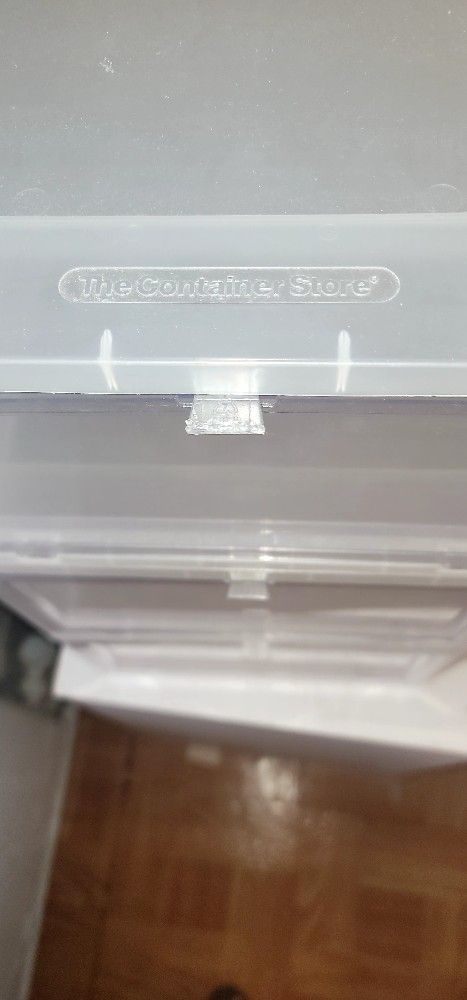 The CONTAINER SHOE BOX 