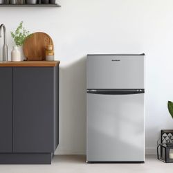 Mini Fridge w/Freezer - New
