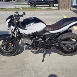 2019 SV650X