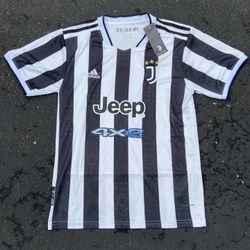 Brand New Juventus Jersey Kit Size Medium 