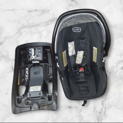 Evenflo LiteMax Infant Carseat with Base