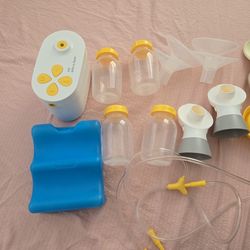 Medela Pump In Style Pro Double Electric Breast Pump – $40