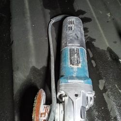 Makita Grinder