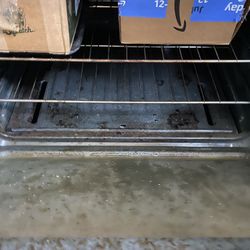 GE Gas Range And Microwave