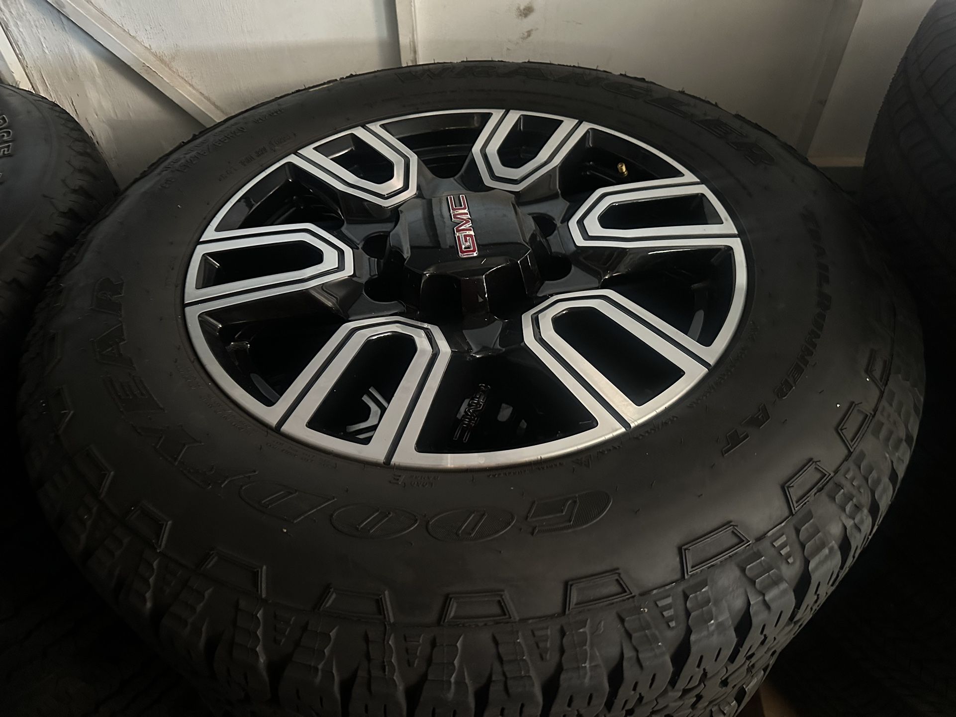 2023 GMC Sierra 2500 Or 3500 AT4 20 inch wheels and tires