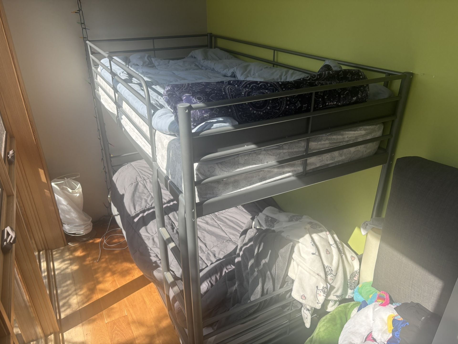 Bunk Bed With Mattress