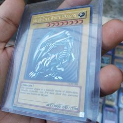 Blue eyes white dragon SDK001 worth $950! Alone. I have 9 blue eyes & full Exodia 1st Edition 1996 10/10. Yu-Gi-Oh if 1 Card is $950 why would I take 