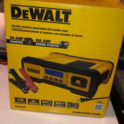 Dewalt Battery Charger /maintainer With Engine Start