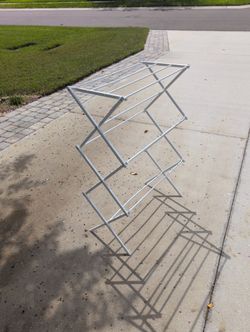 Clothes Drying Rack - New