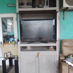 TV Console 
