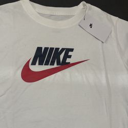 The Nike Tee Size Large