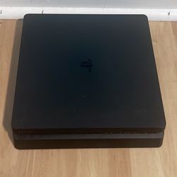 PlayStation 4 Slim