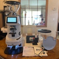 Fiorenzato F64 Evo Pro with PUQ Press M4-Coffee-Grinder