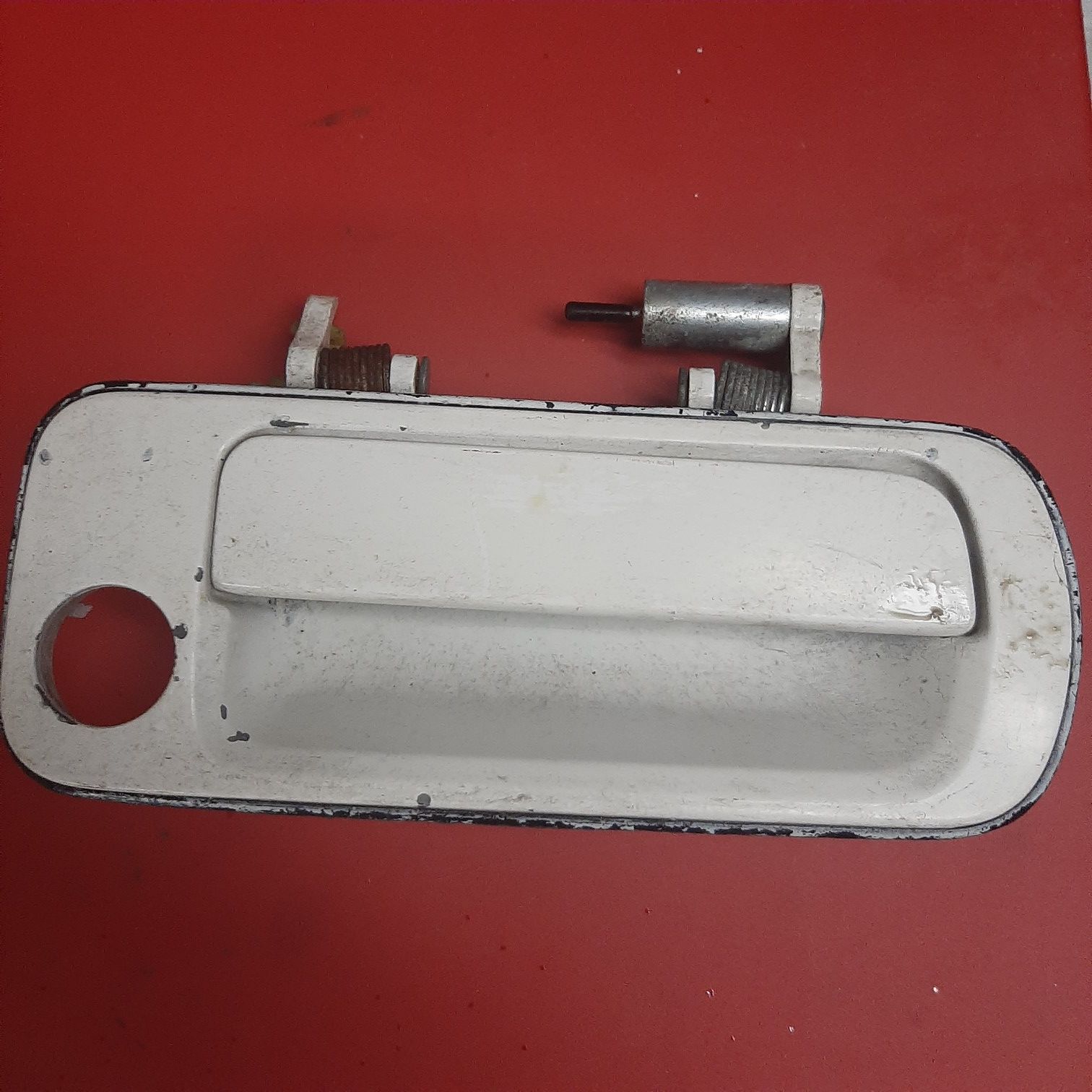 88 Toyota supra passenger door handle