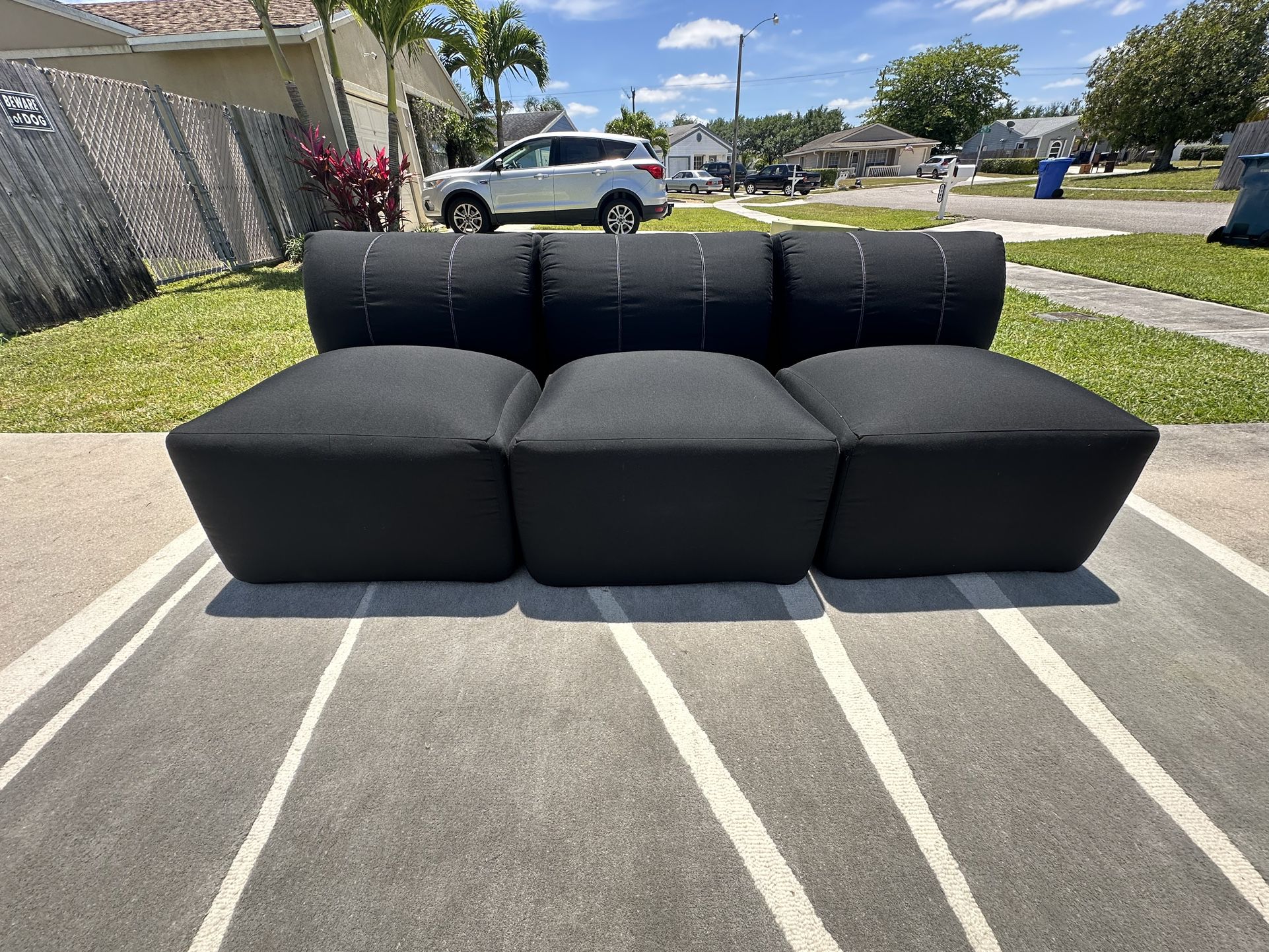 Black Modular Couch Or Chairs Free Delivery 