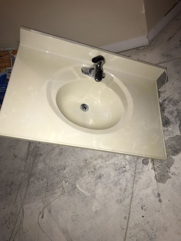 Bathroom Vanity Sink With Faucet For In Davenport Fl Offerup