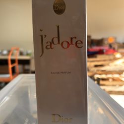 Jadore Perfume 