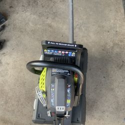 Excellent Condition Ryobi 18” Chainsaw With Case 