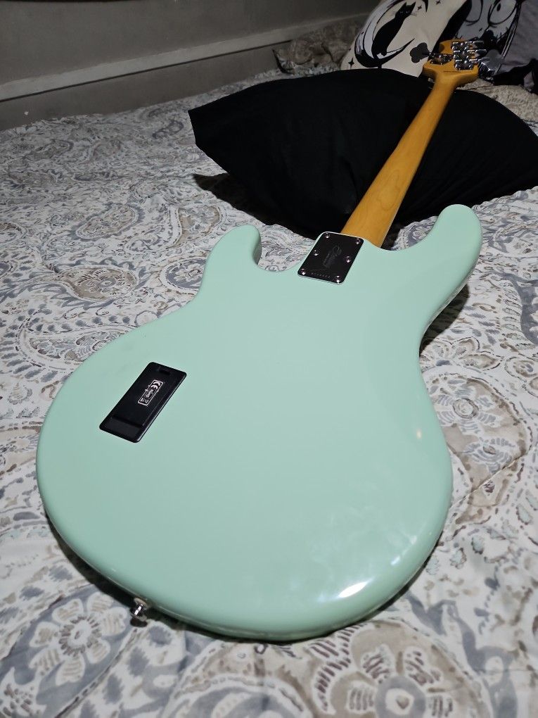 Sterling Music Man Stingray Bass (Sub Series)