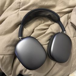 AirPods Pro Max
