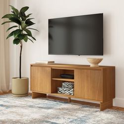 Plank & Beam Modern TV Stand - Pecan