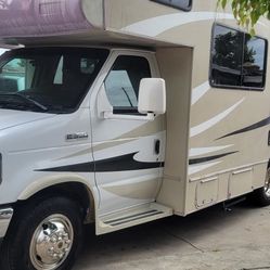 2015 Coachman Lephracaun