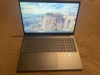 Windows 11 HP Laptop