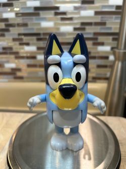 Bluey Chat Mates talking figure from Moose Toys