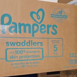 PAMPERS SWADLERS SIZE 5  132 COUNT 