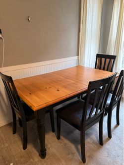 Furniture - Dining set (Extended table & 4 chairs)