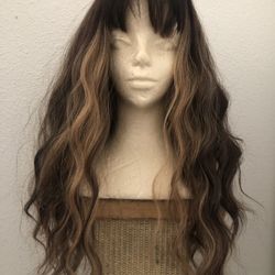 Wig : Long  Wavy Hair Mix Dark Ombré  ( 25 ) Inches long 