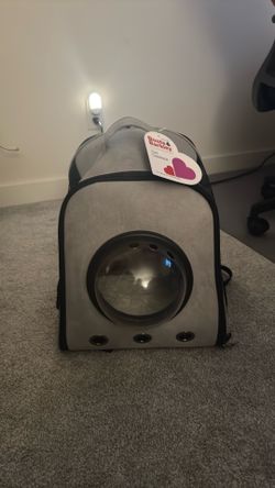 Cat back-pack USED ONCE