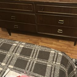 Dresser set w/ Mirror