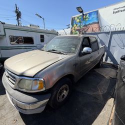 2002 Ford F-150 Pick Up (King Ranch