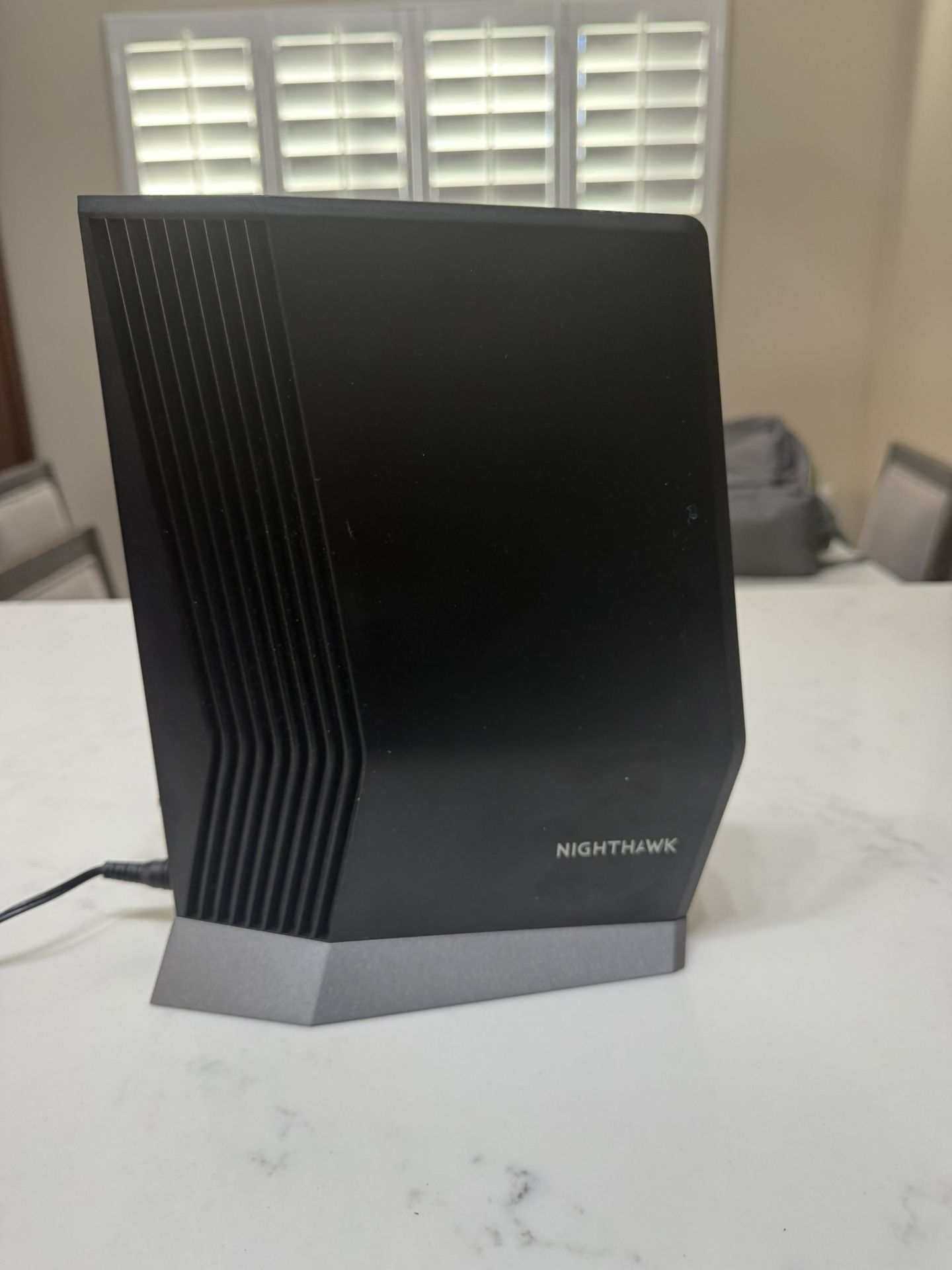NETGEAR Nighthawk AX8 AX6000 WiFi Cable Modem Router Model: CAX80