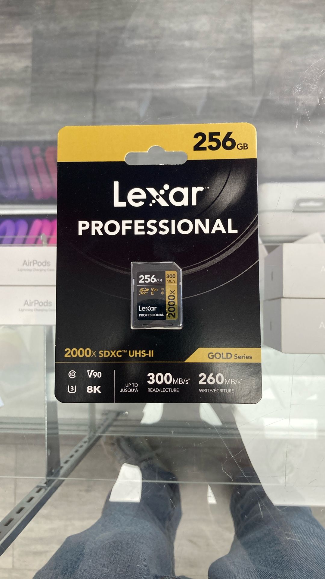 Lexar Gold 256GB V90 SD Card