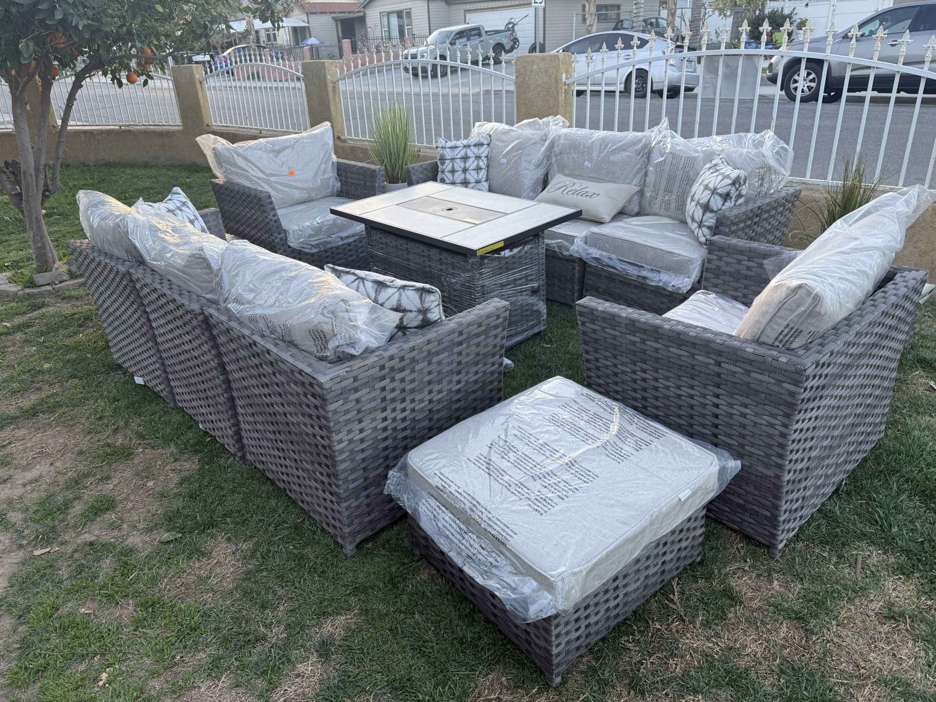 Brand New Patio Outdoor Furniture Set With Fire Pit