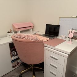 Office Desk And Pink Chair