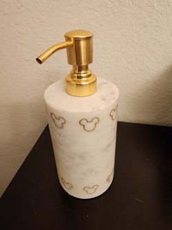 NEW Authentic DISNEY Parks Mickey Marble Soap