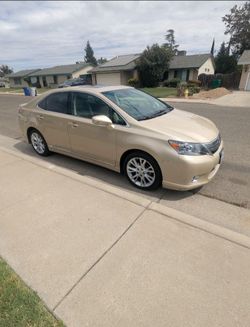 2010 Lexus HS 250h Sedan