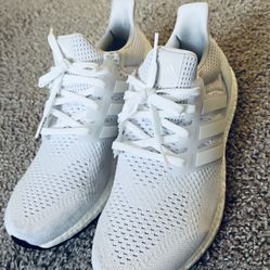 Adidas Ultraboost triple White