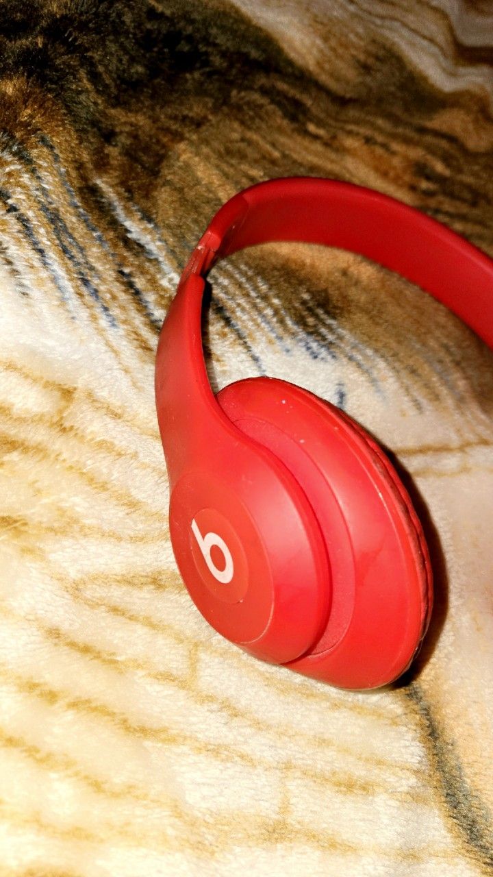 Beats Wireless Headphones