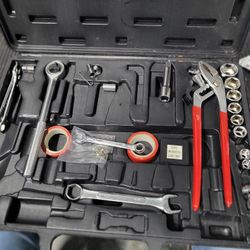 Misc Tool Set In Case
