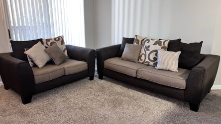 Sofa Set + FREE Coffee Tables | Only $300 (Negotiable)