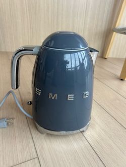 SMEG Electric Kettle – Slate Gray