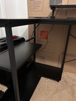 Black Gaming Desk